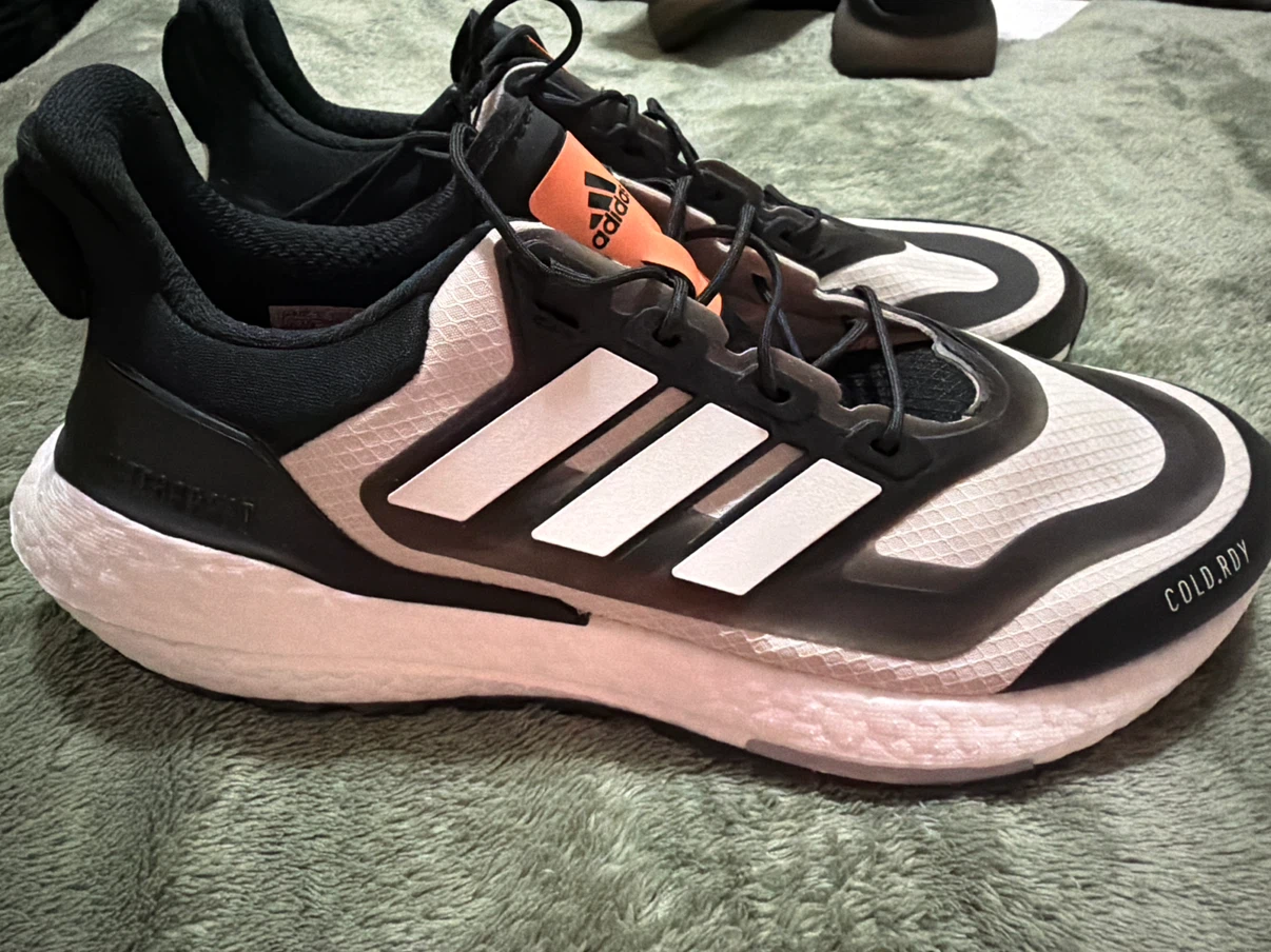 Adidas Ultraboost Running Shoes - Size 8 - photo 2