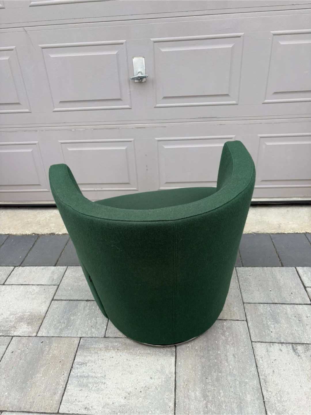 Green Accent Chair - photo 3