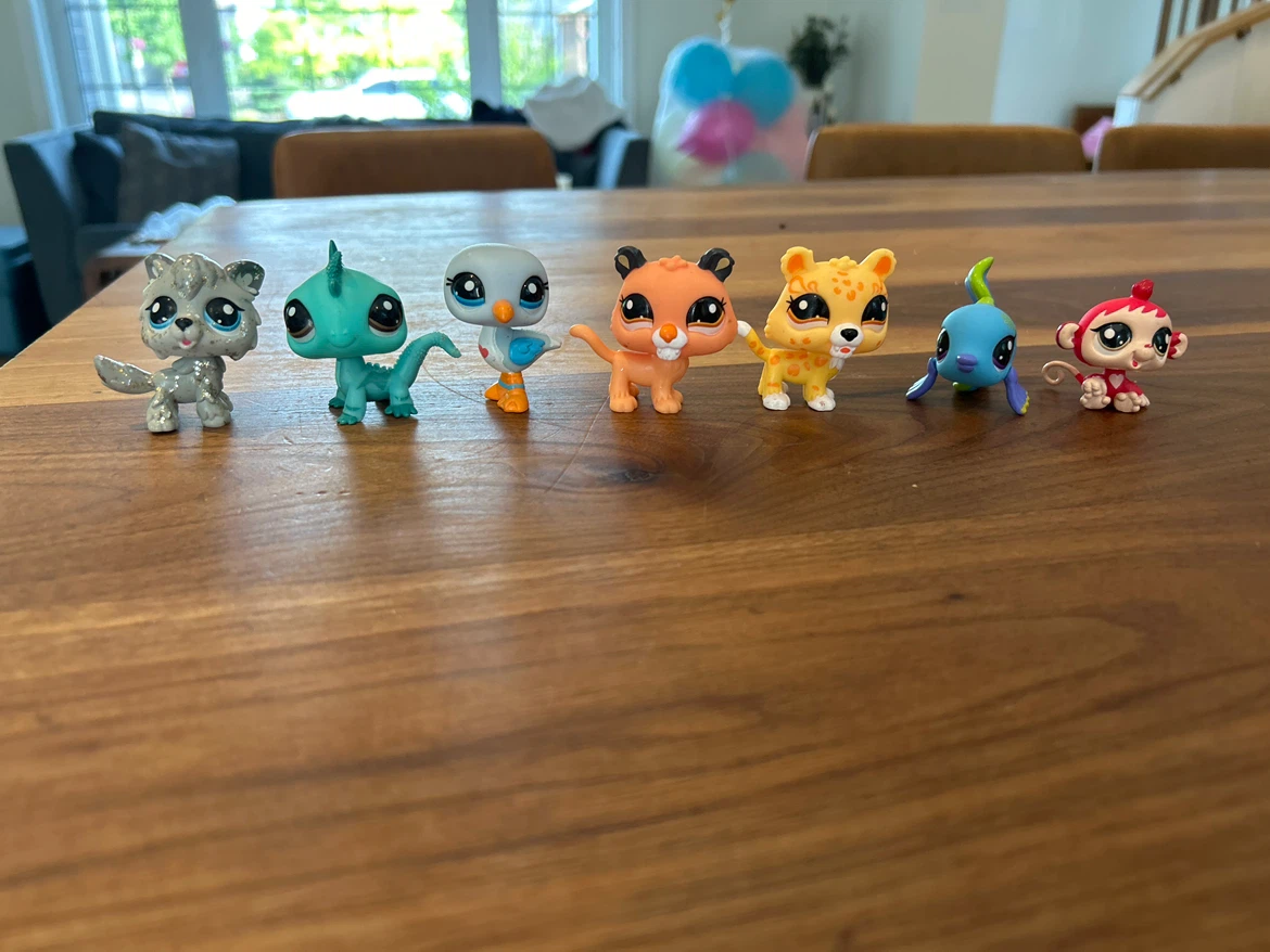 Littlest Pet Shop figures (set of 7)