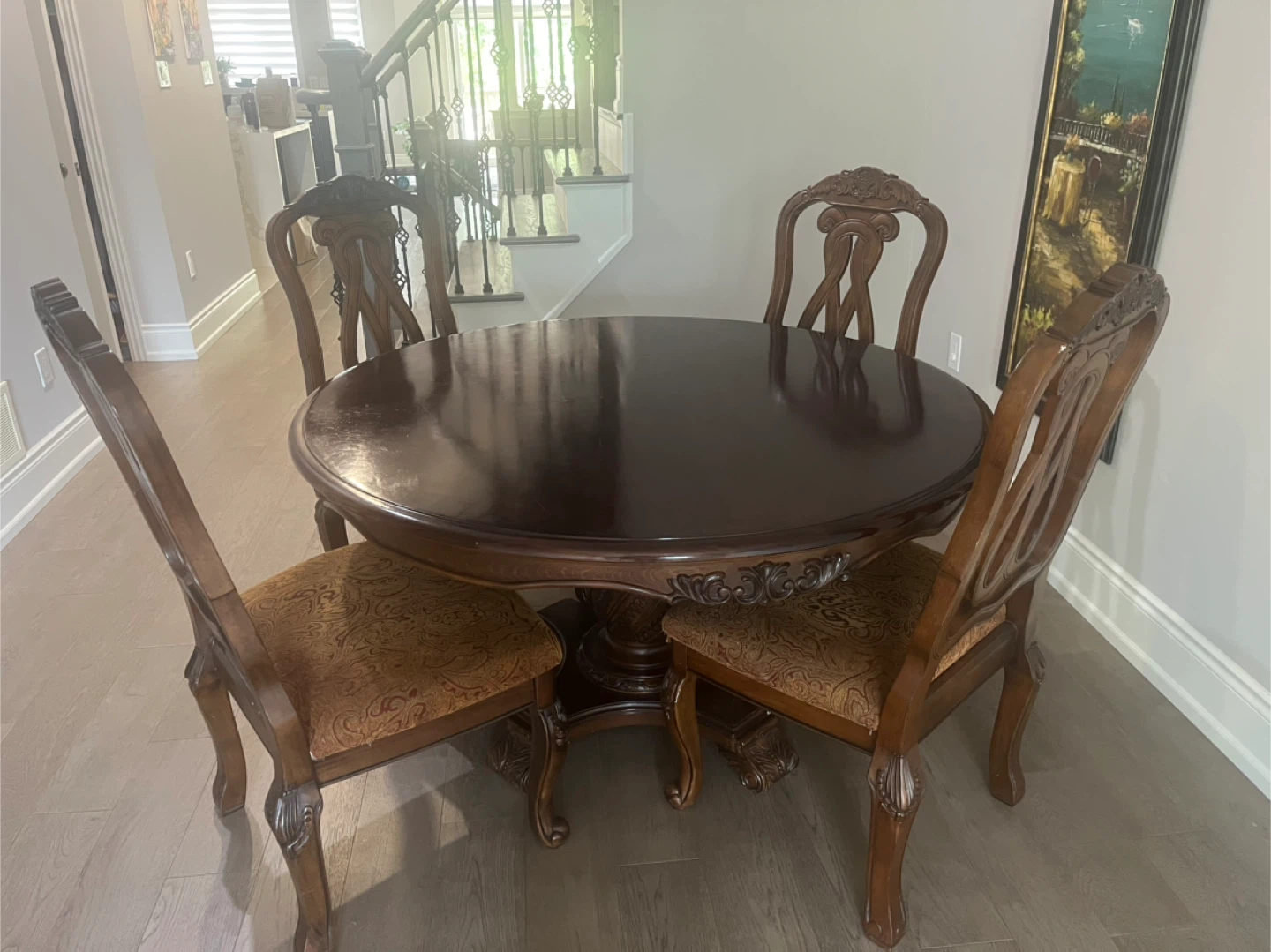 Round Dining Table with 4 Chairs - photo 2