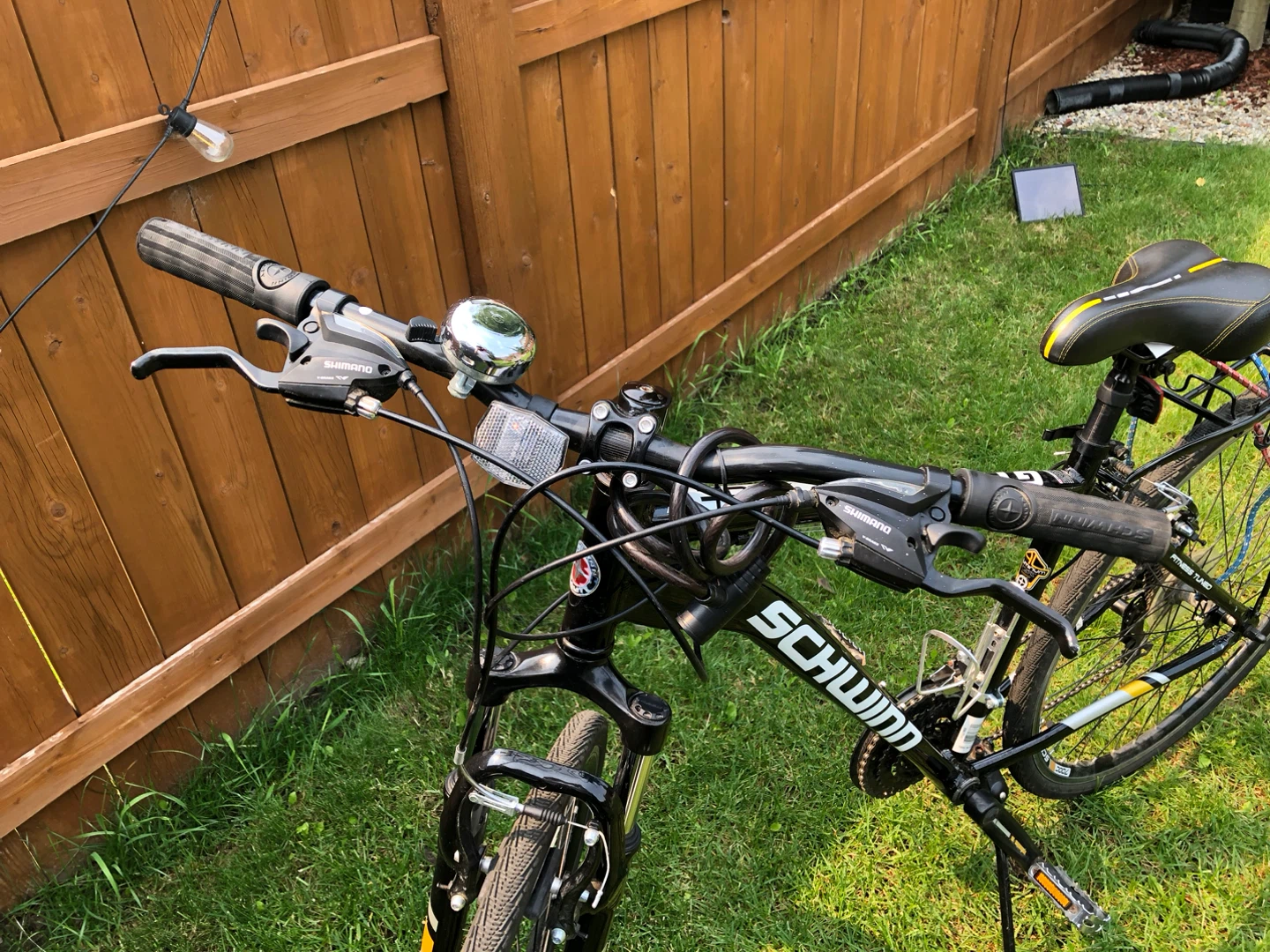 Schwinn Hybrid Bike - photo 3