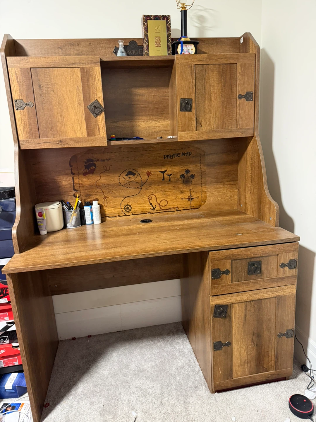 Wooden Desk with Hutch