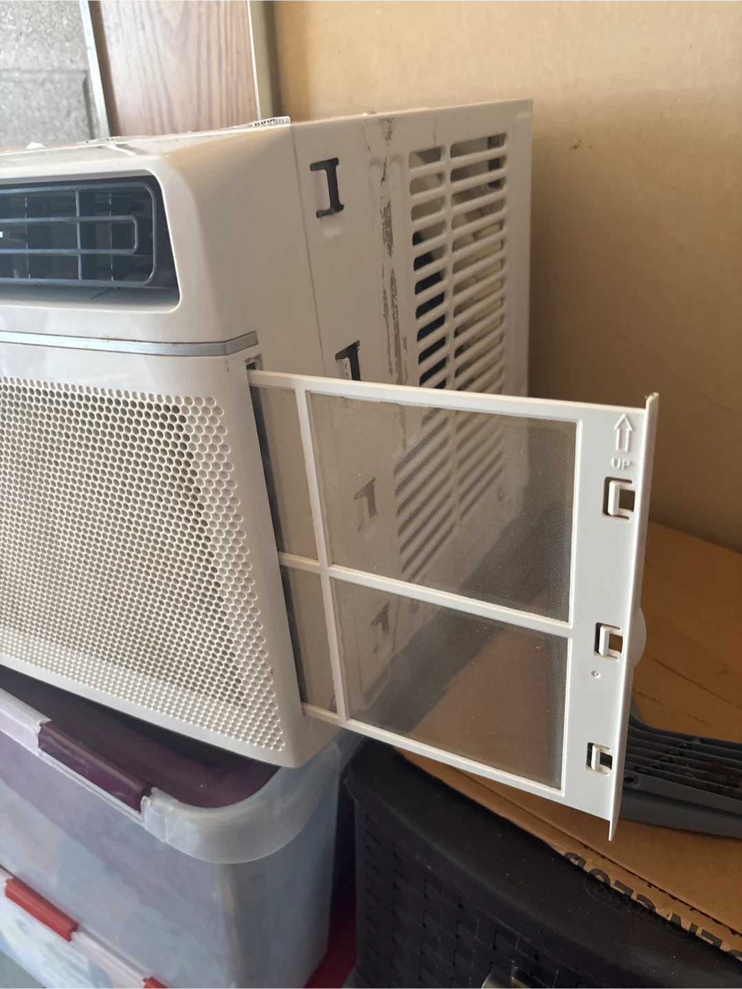 Toshiba Window Air Conditioner - photo 2