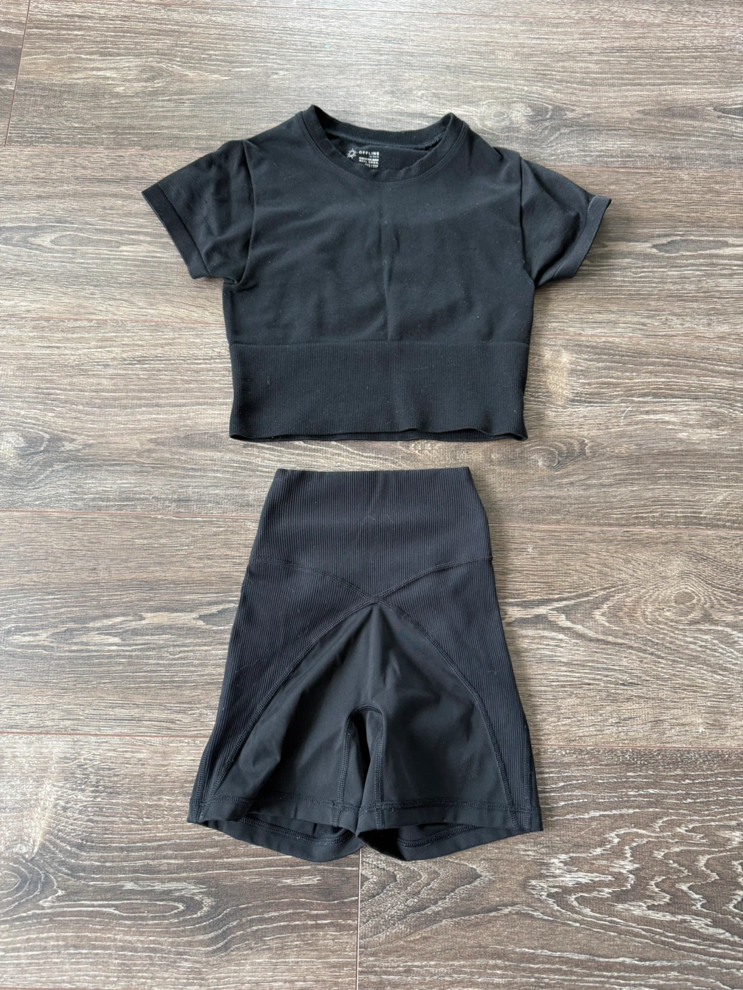 OFFLINE by Aerie Black Crop Top and Bike Shorts Set size xxs