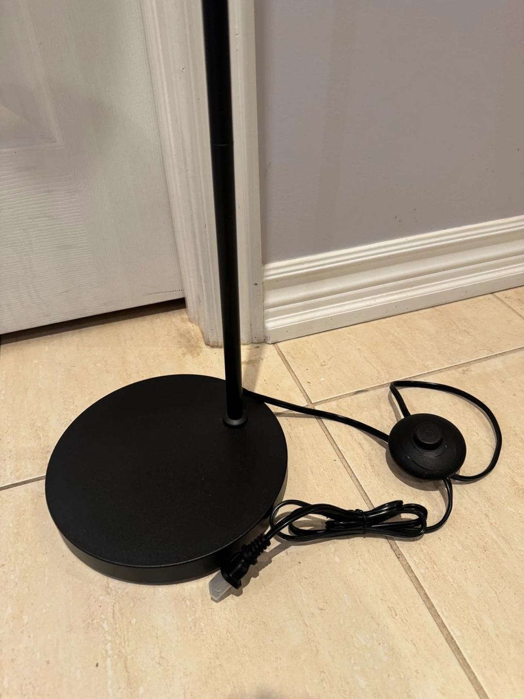 Black Arc Floor Lamp with Fabric Shade - photo 2