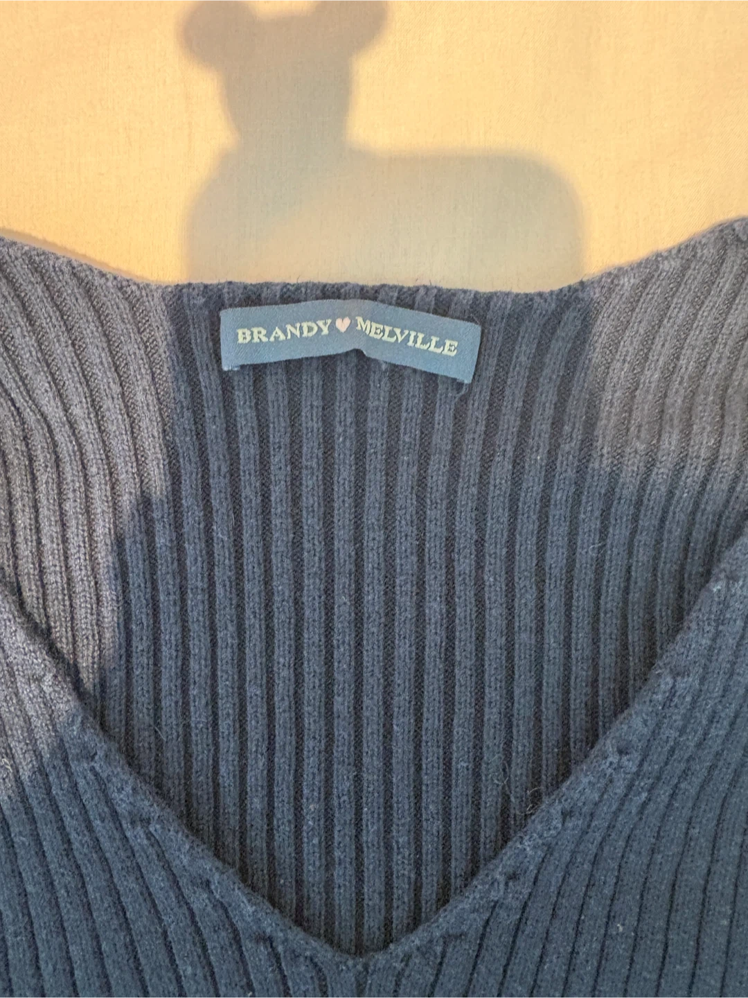 Brandy Melville V-Neck Long Sleeve Top - photo 2