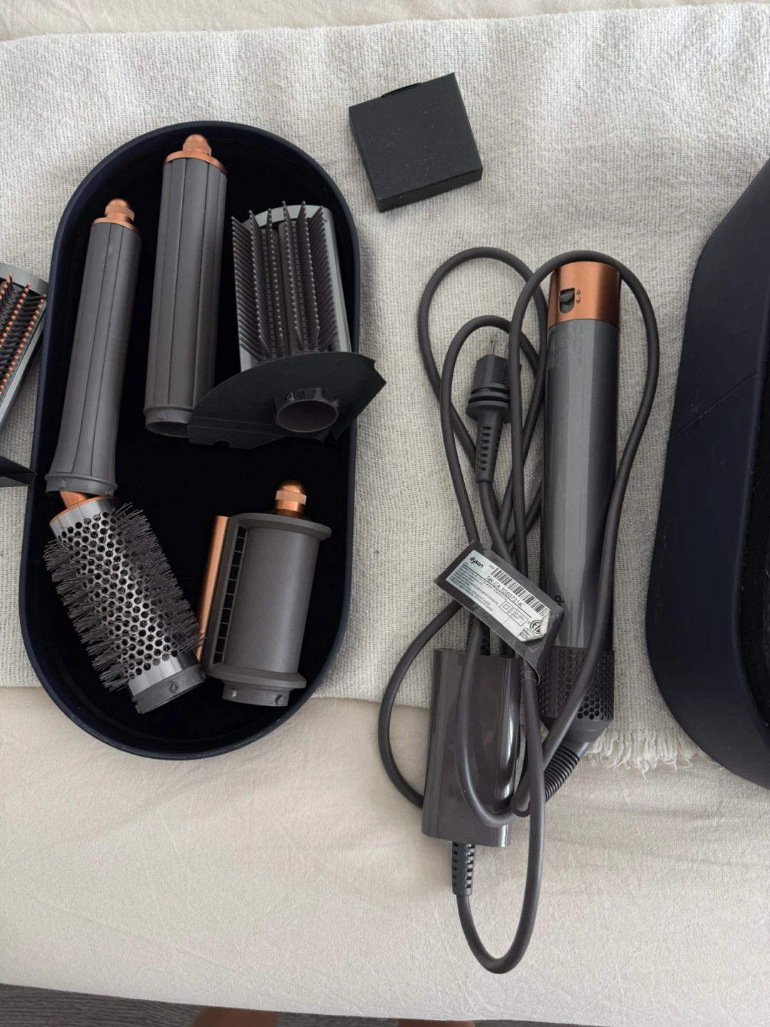 Dyson Airwrap Complete Styler - photo 3