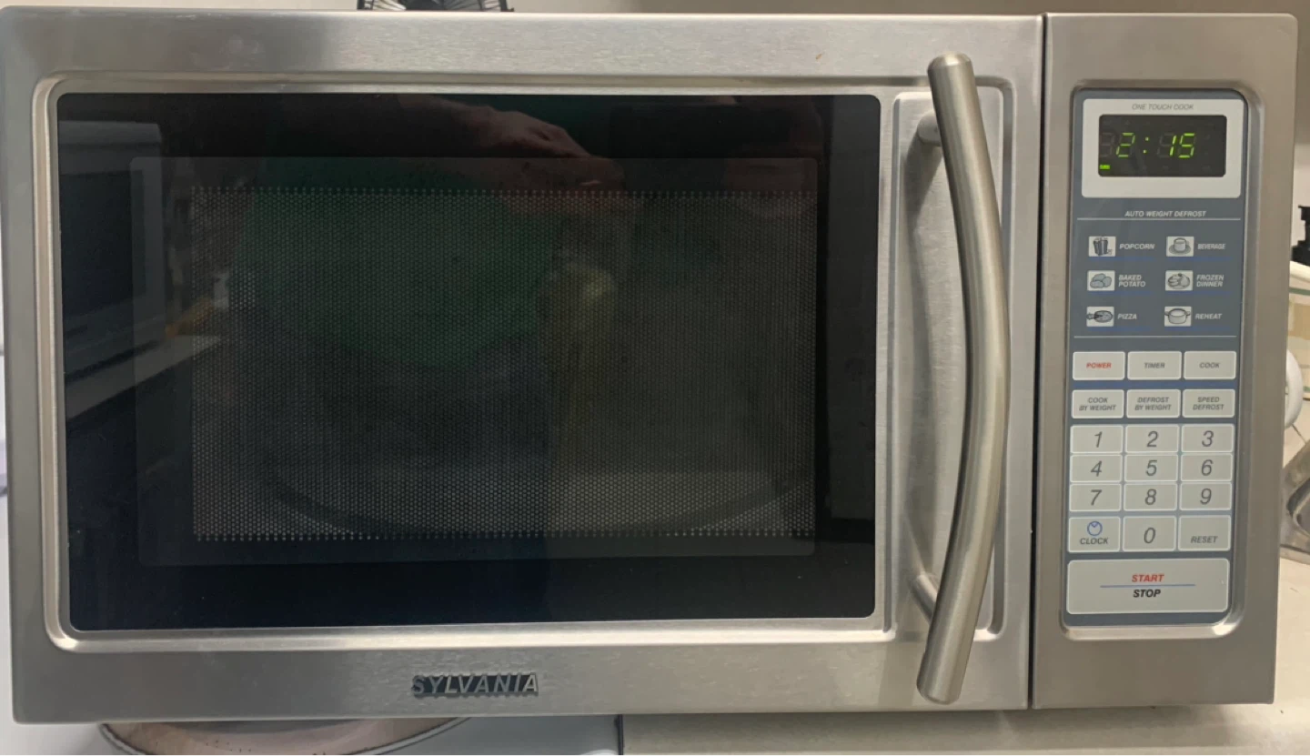 Sylvania Microwave Oven