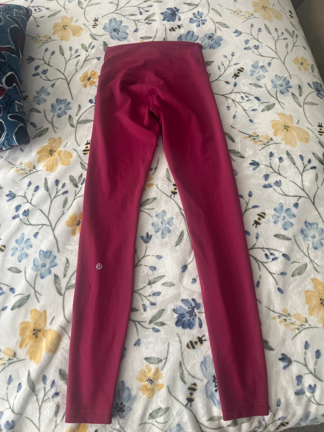 Lululemon Magenta High-Waisted Leggings