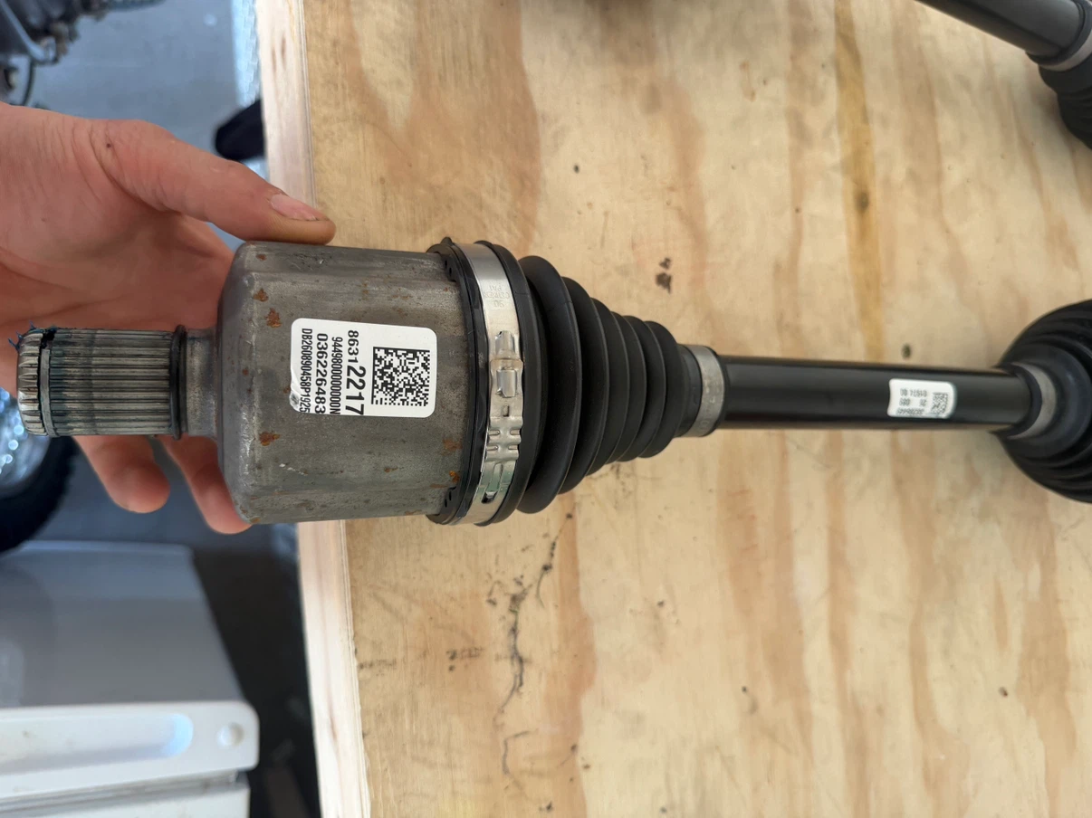 CV Axle Shaft Assembly