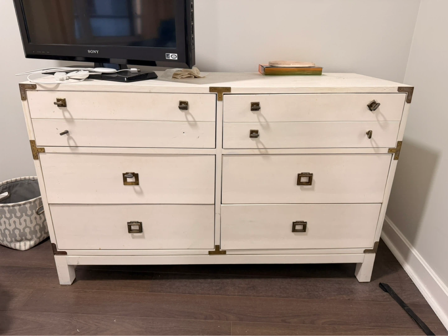 Solid wood White 6-Drawer Dresser with Brass Accents