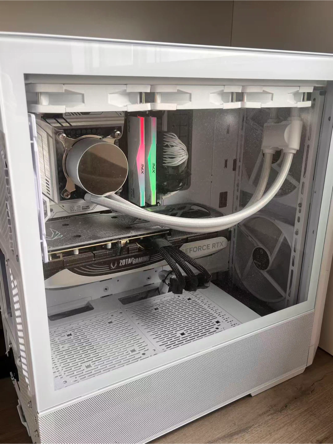 Custom White Gaming PC - RTX 4070 Ti, i7-13700KF