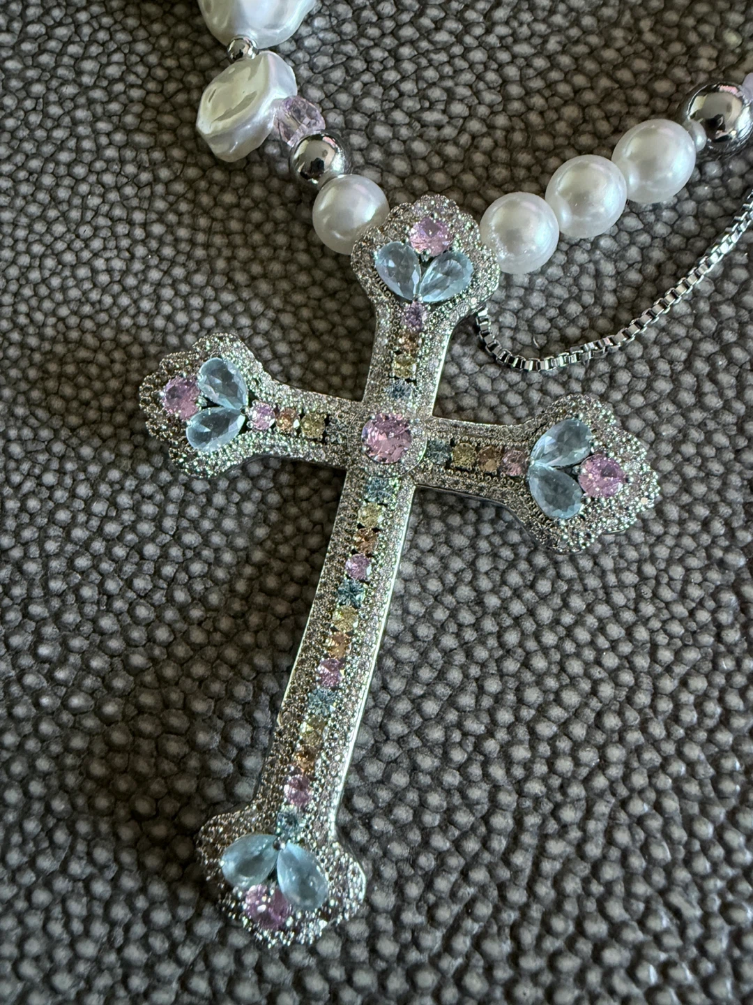 Beaded Cross Necklace with Pearls and Rhinestones - photo 2
