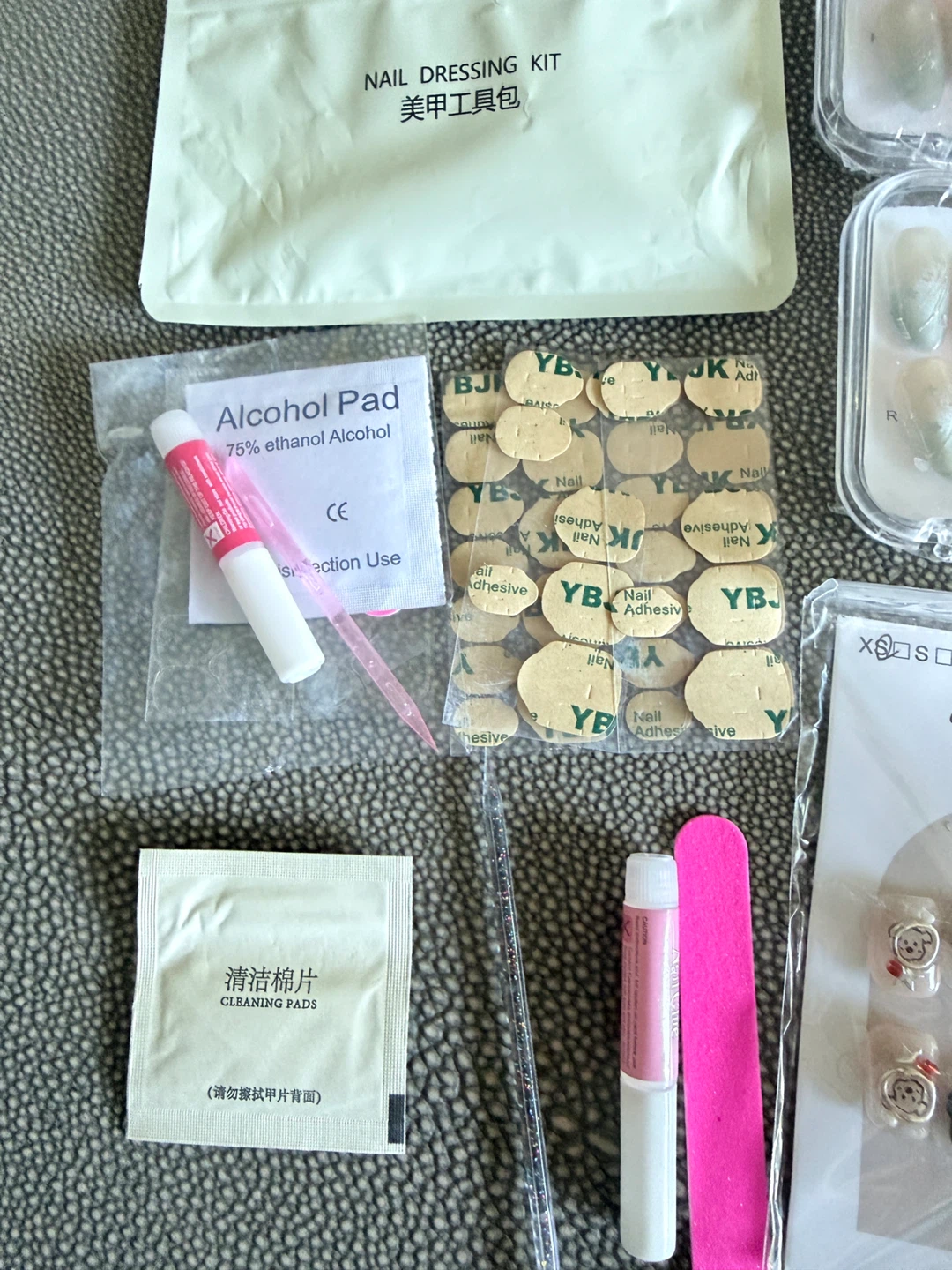 Press-On Nails Kit with Accessories - photo 4