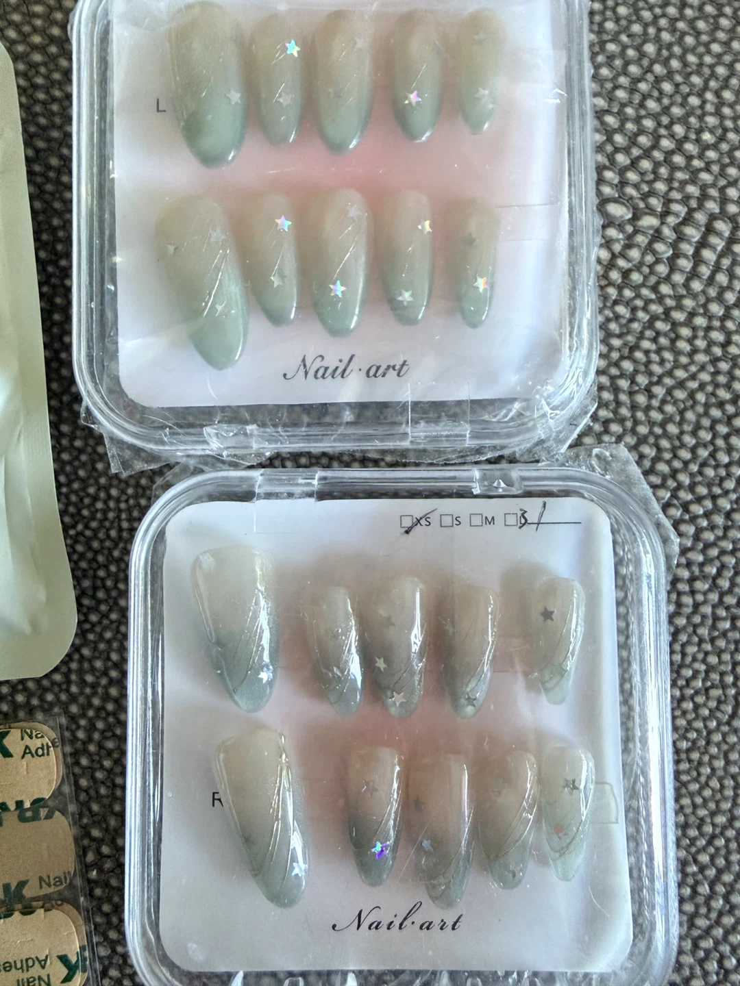 Press-On Nails Kit with Accessories - photo 3