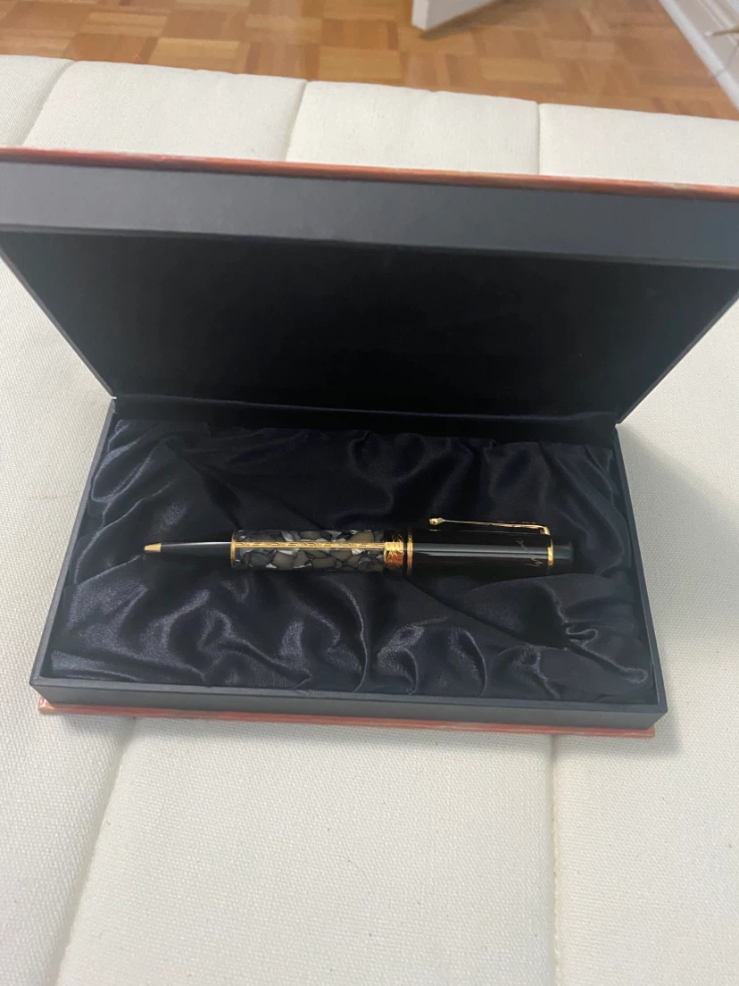 Montblanc Meisterstück A. Dumas Limited Edition Pen - photo 2