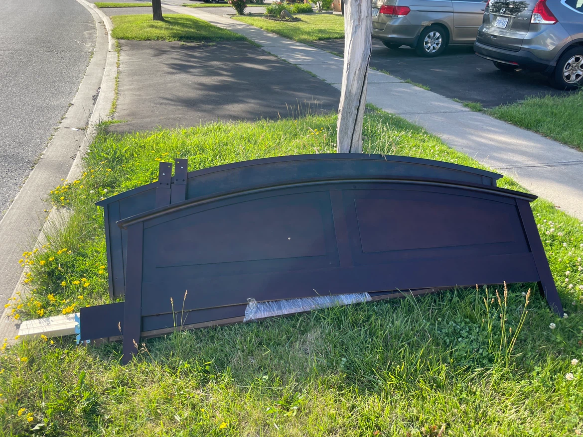 Dark Wood King Bed Frame with Headboard - photo 3
