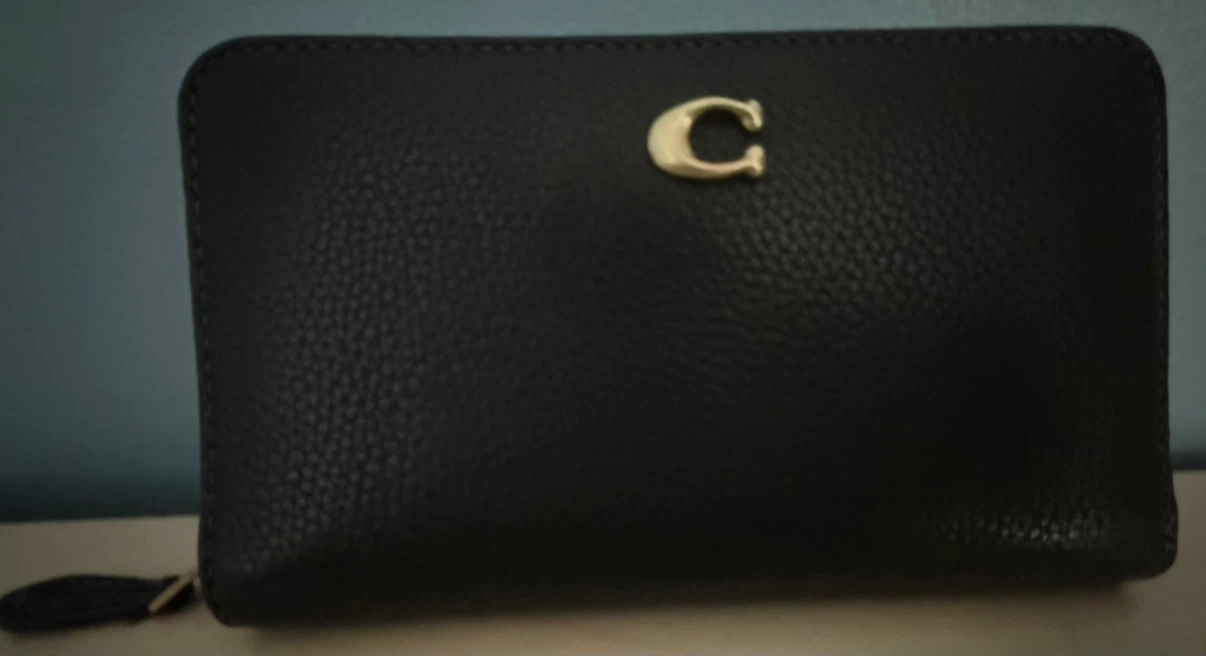 Coach - ID Zip Wallet