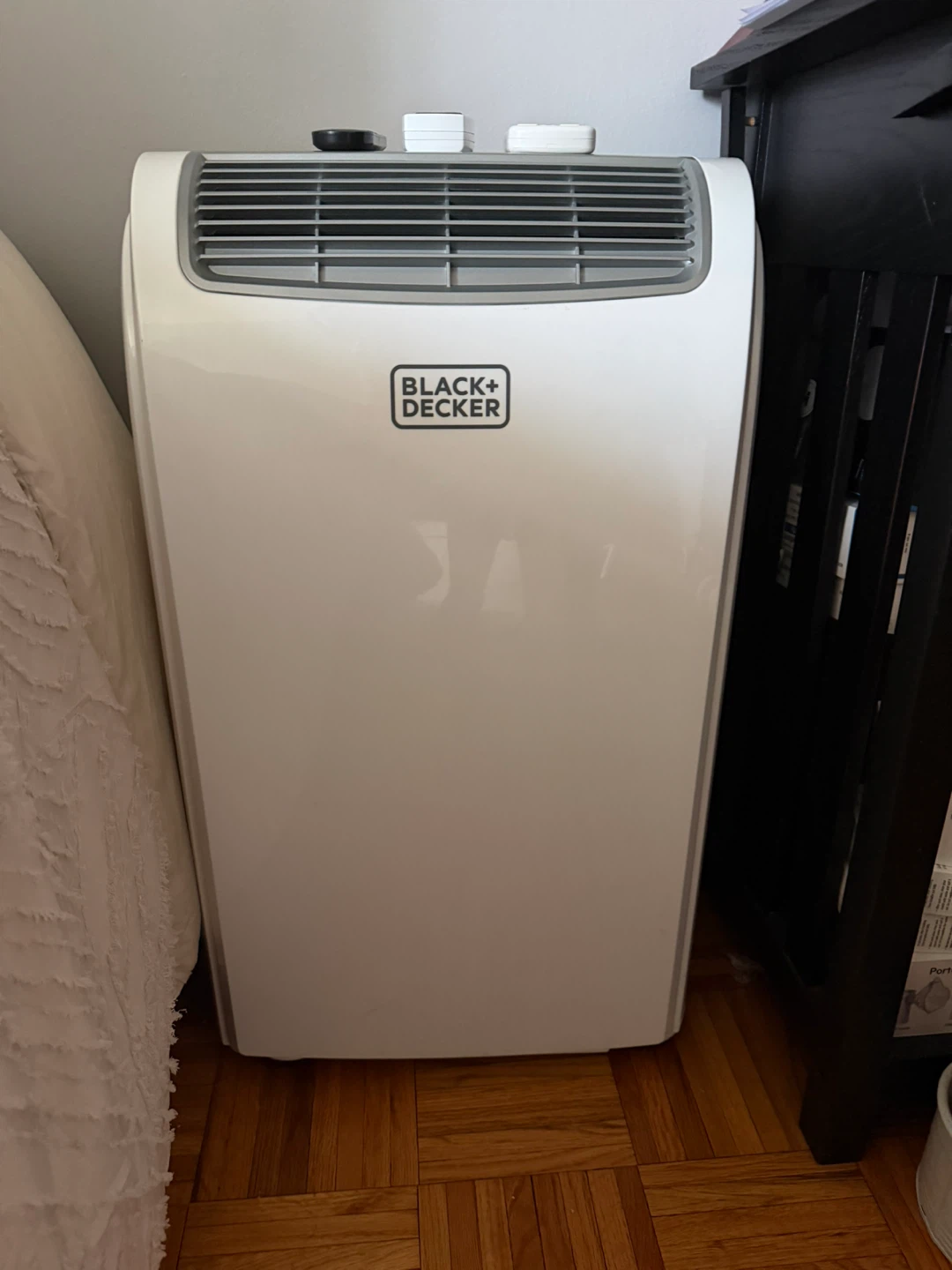 Black+Decker Portable Air Conditioner with Remote - photo 2