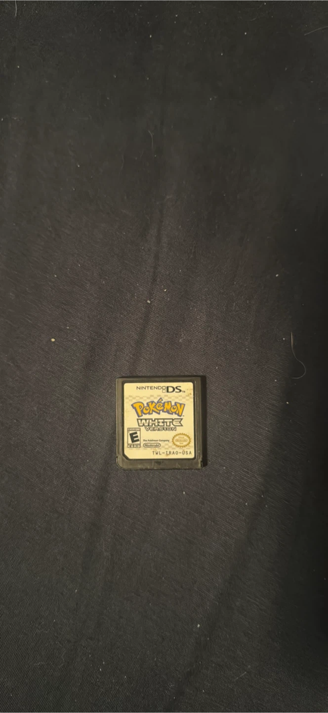 Nintendo DS Pokemon White Version Game Cartridge