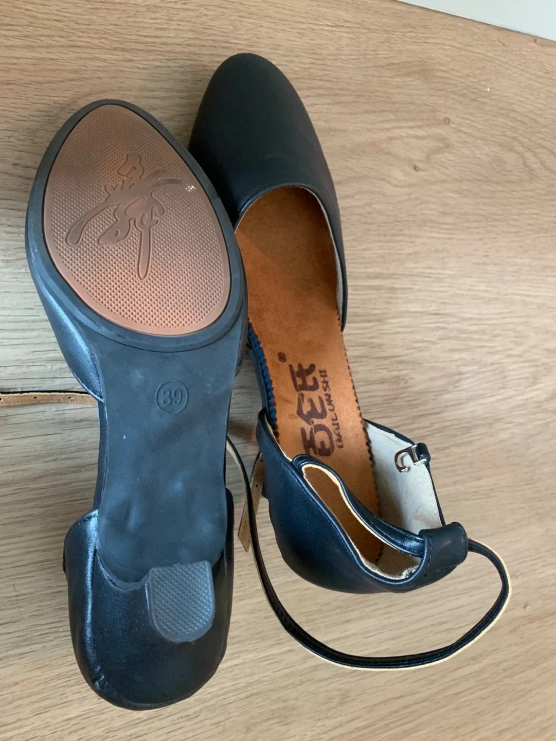 Black Leather Dance Shoes Size 39