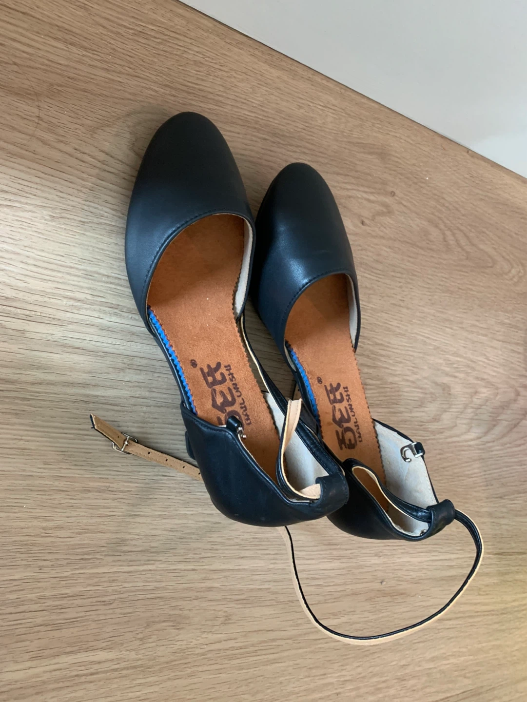 Black Leather Dance Shoes Size 39 - photo 4