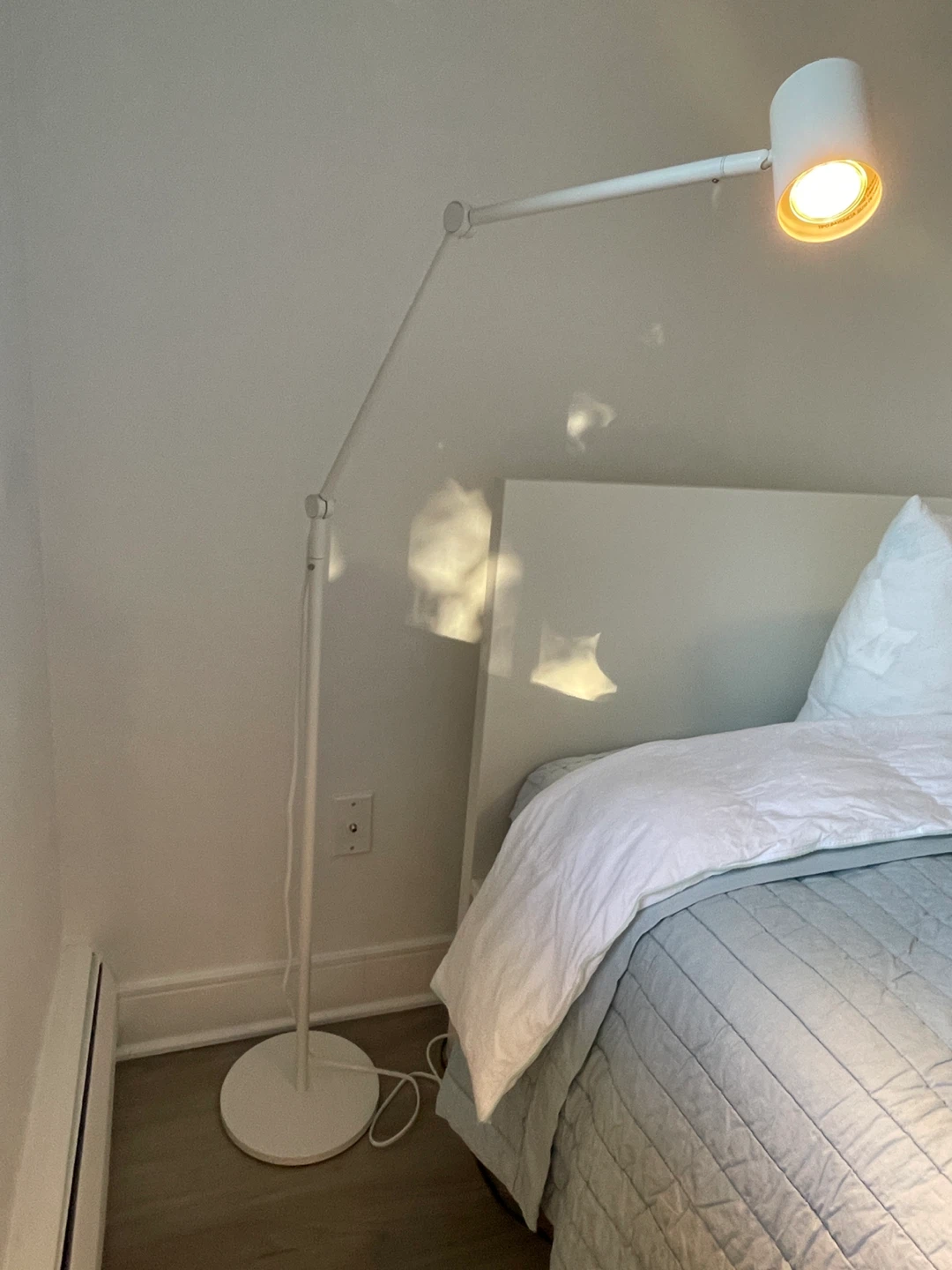 Ikea Floor Lamp with halogen lamp - photo 4