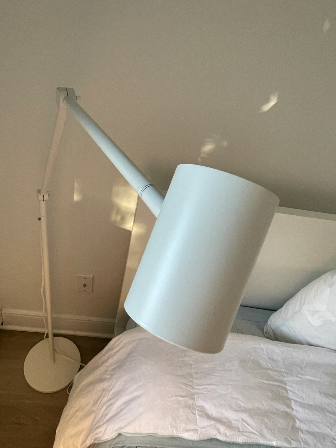 Ikea Floor Lamp with halogen lamp - photo 2
