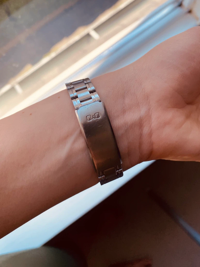 QQ women’s wristwatch - photo 4