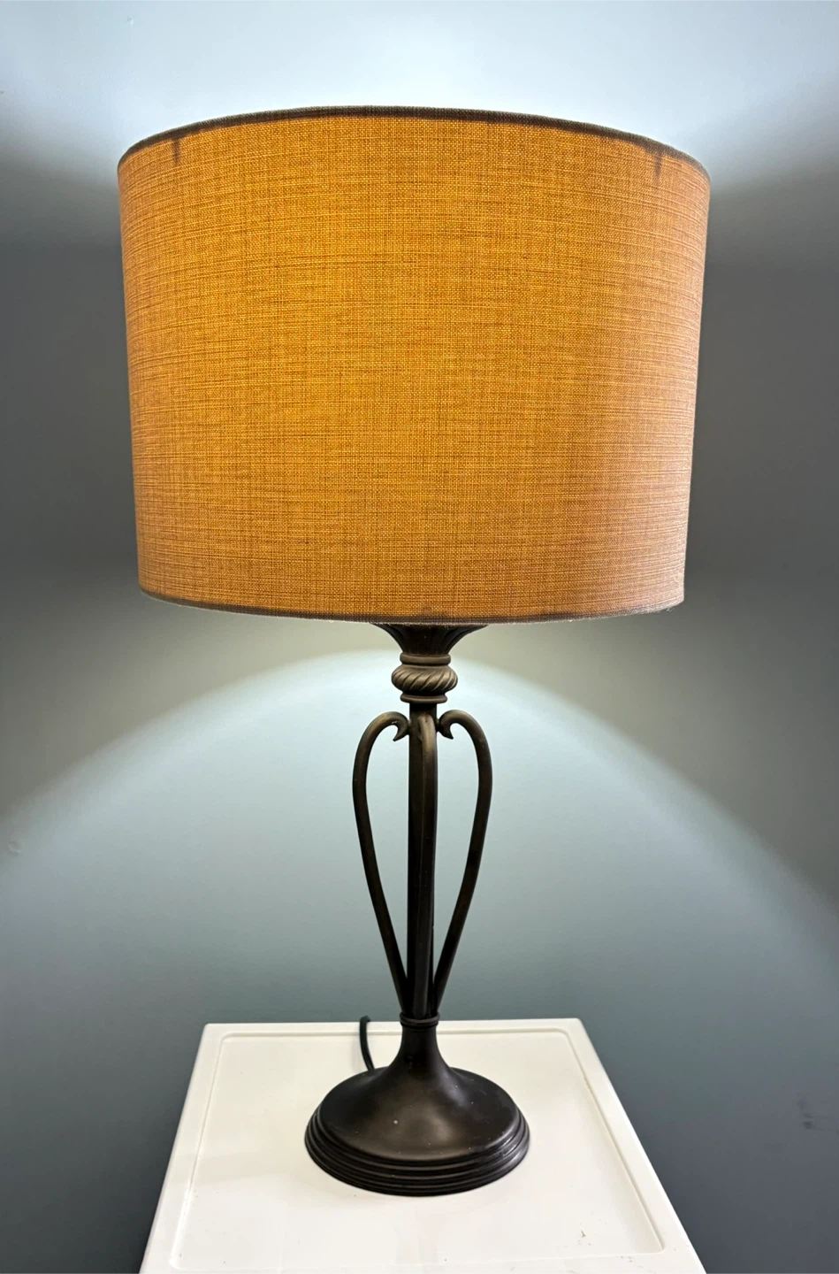 25” Metal Iron Table Lamp