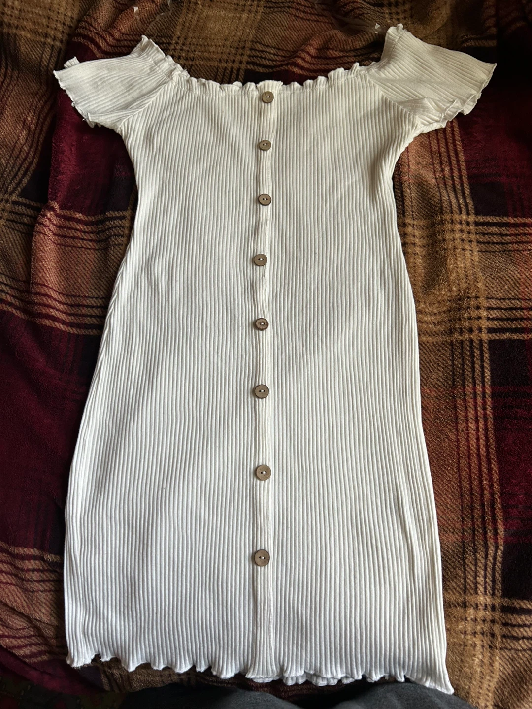 Ardene White Ribbed Off-the-Shoulder Button-Up Dress