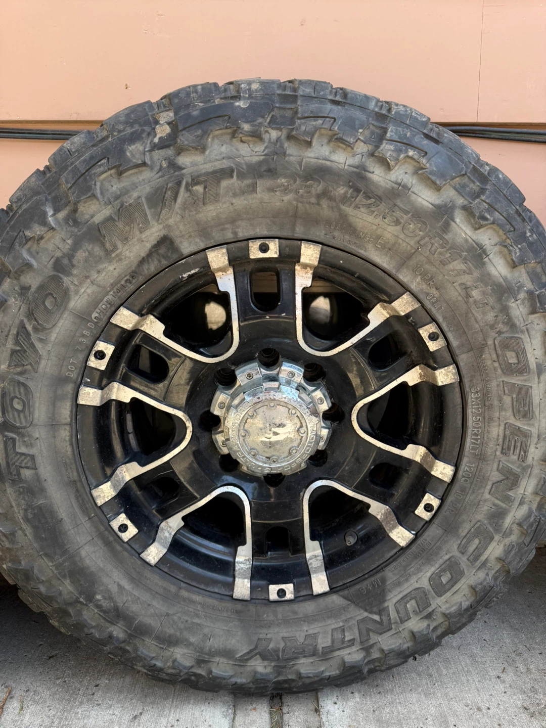 Ultra Motorsports 202 Baron Rims 17x9 Gloss Black 8x165 - photo 4