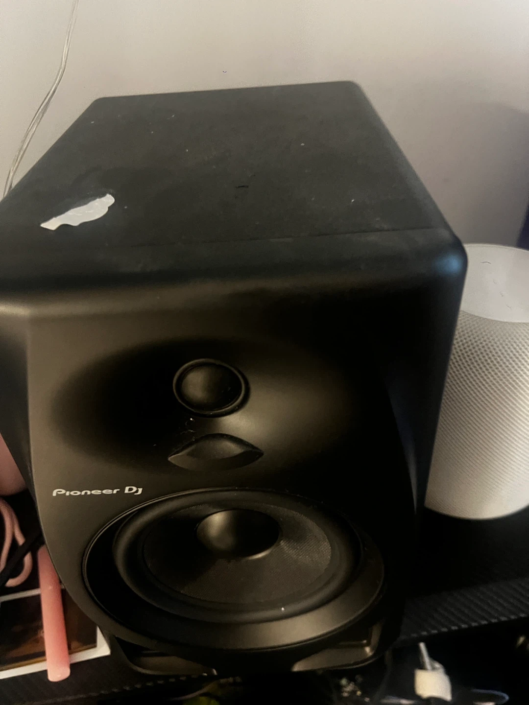Pioneer DJ 5-inch Active Monitor Speaker - Black (DM-50D) word - photo 2