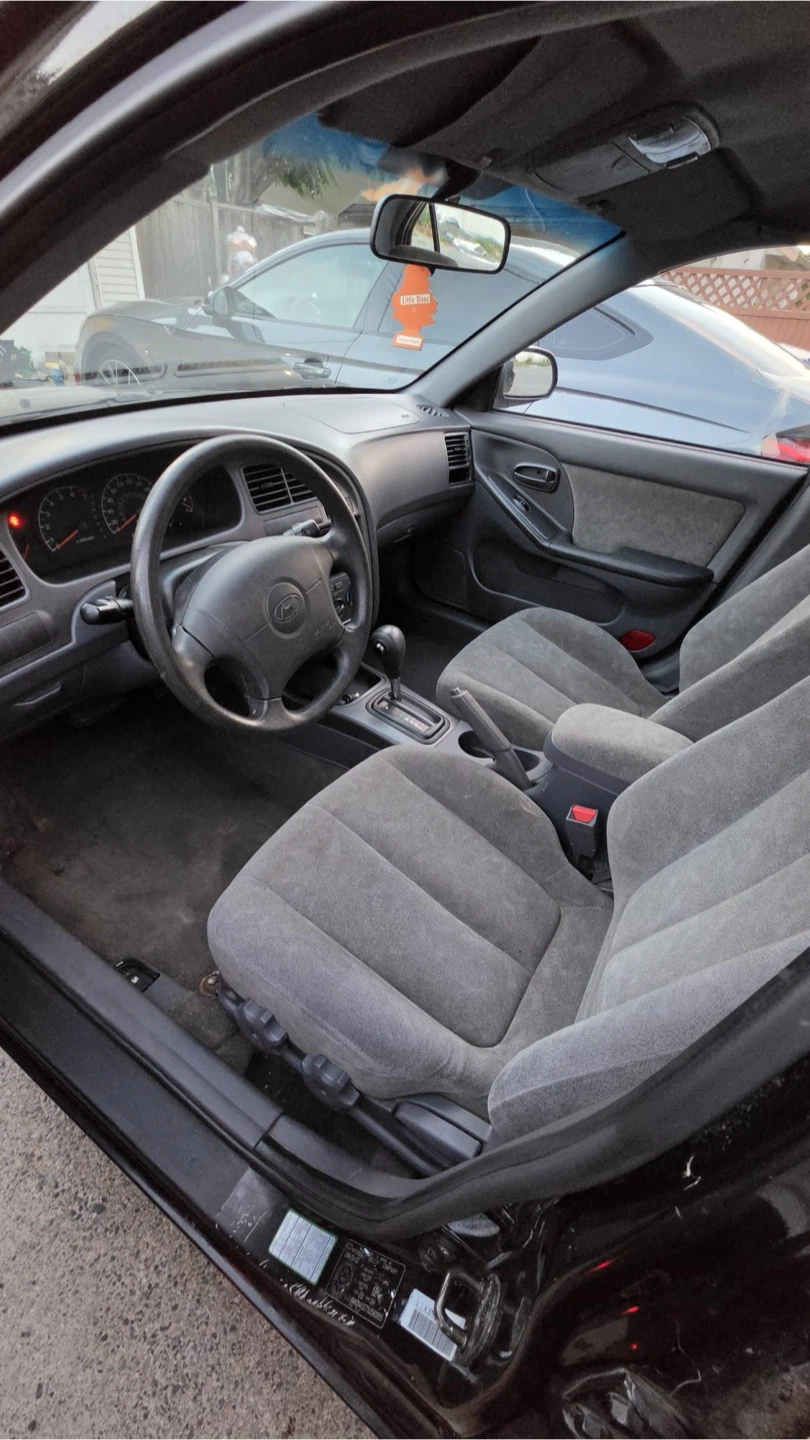 2003 Hyundai Elantra - photo 5