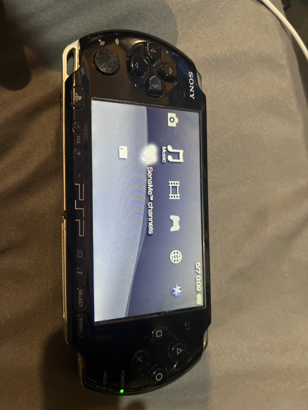Sony PSP 3000 - photo 2