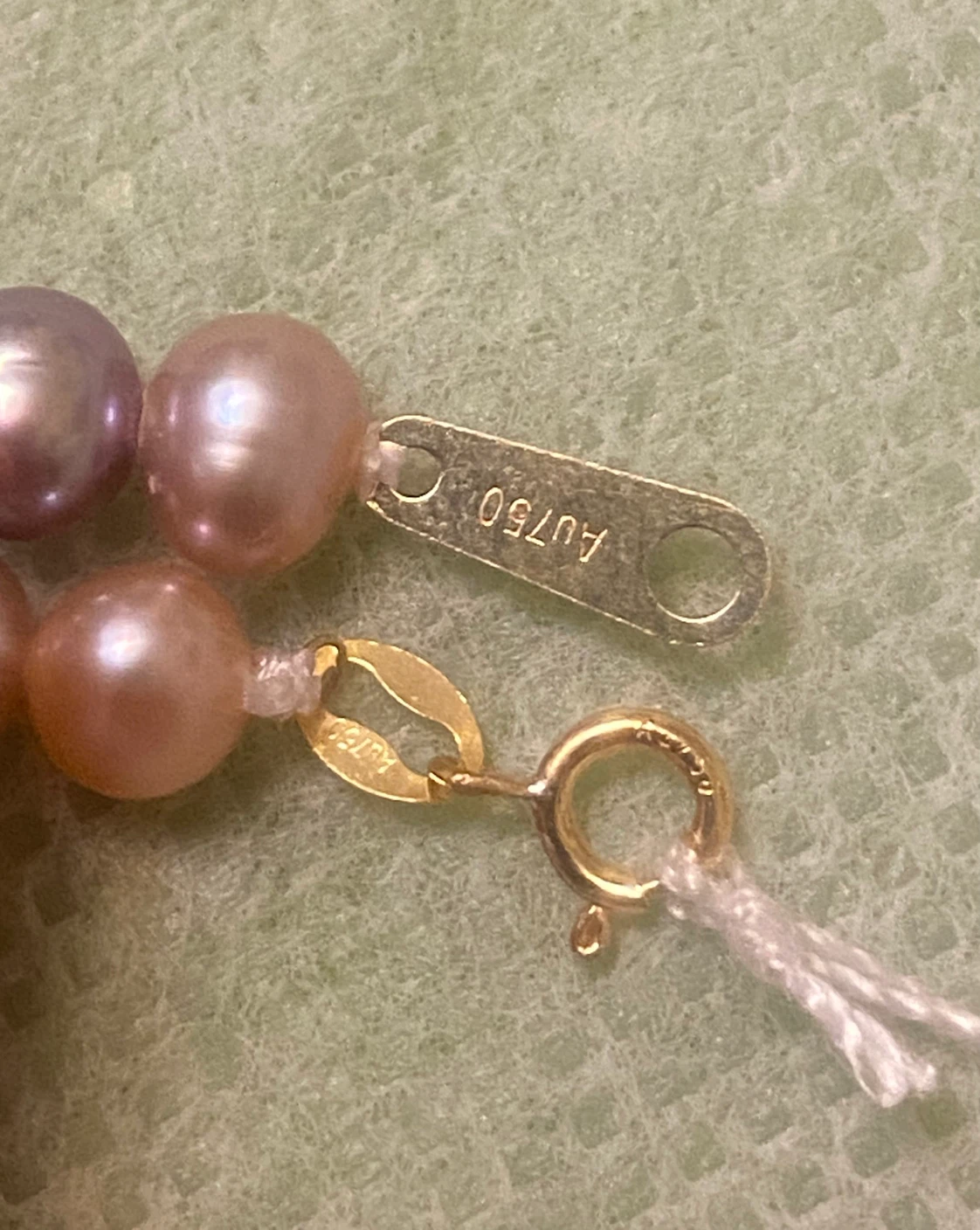 18K Gold Lavender Pearl Necklace - photo 4