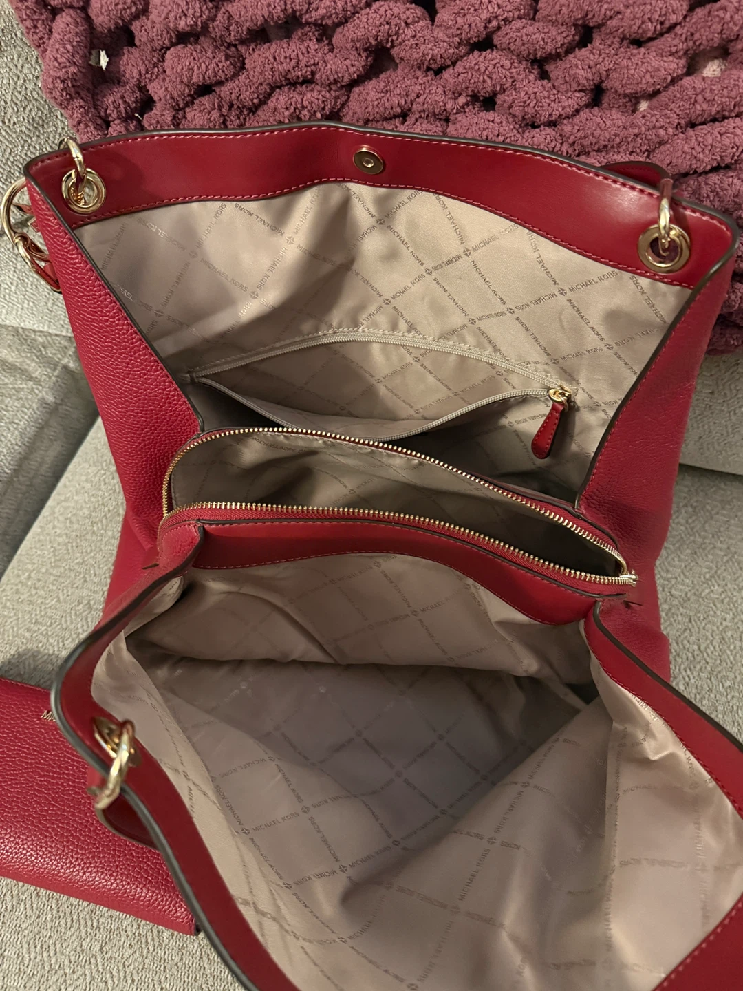 Michael Kors Red Leather Handbag and Wallet Set - photo 2