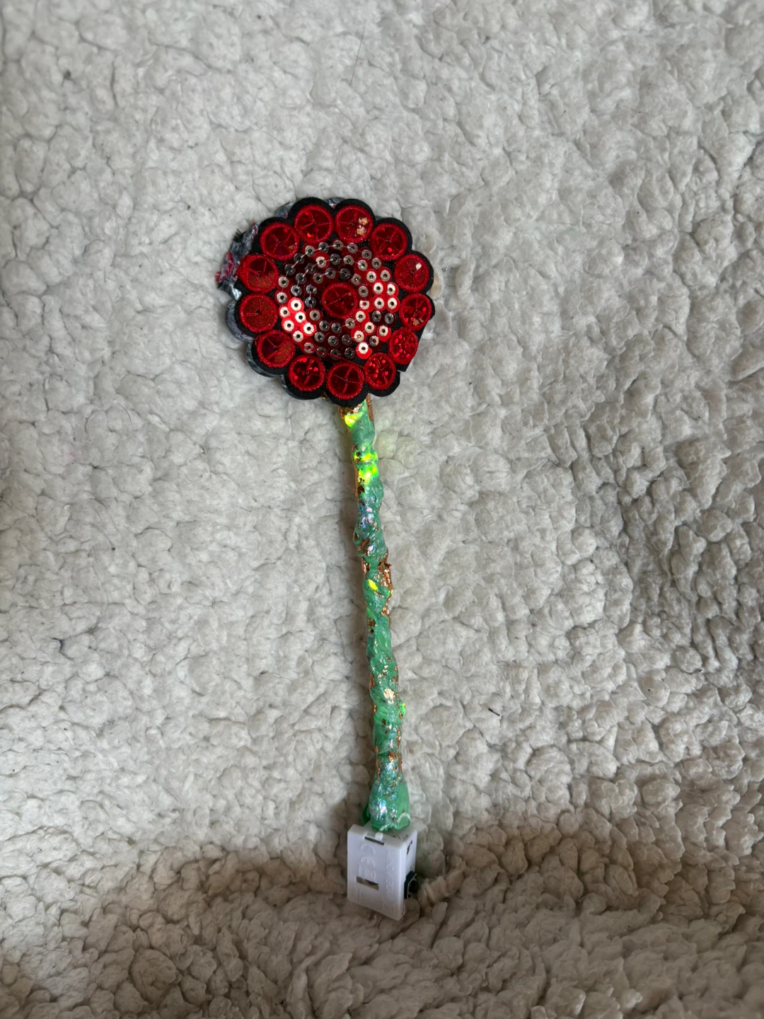 Red Sequin Flower Wand Light Up Toy - photo 2