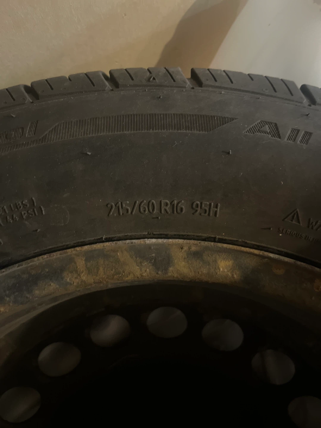 BFGoodrich Tire 215/60R16 95H - photo 3