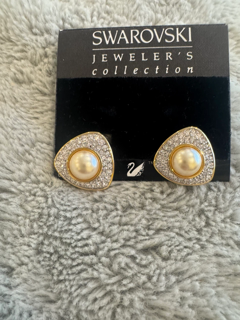 New earrings clip ons . - photo 2