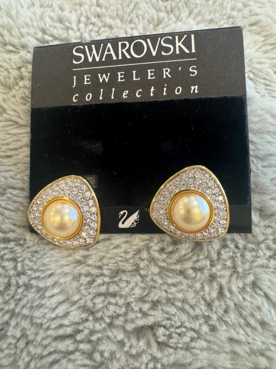 New earrings clip ons . - photo 3