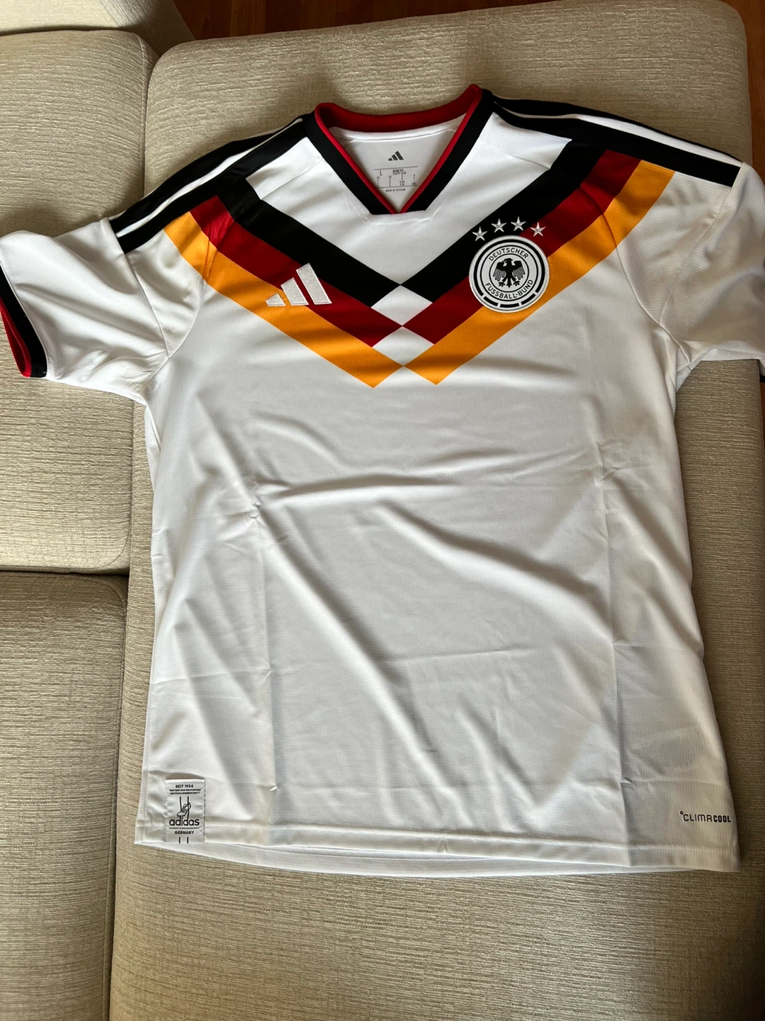 Germany National Football Team Jersey - White - L - photo 2