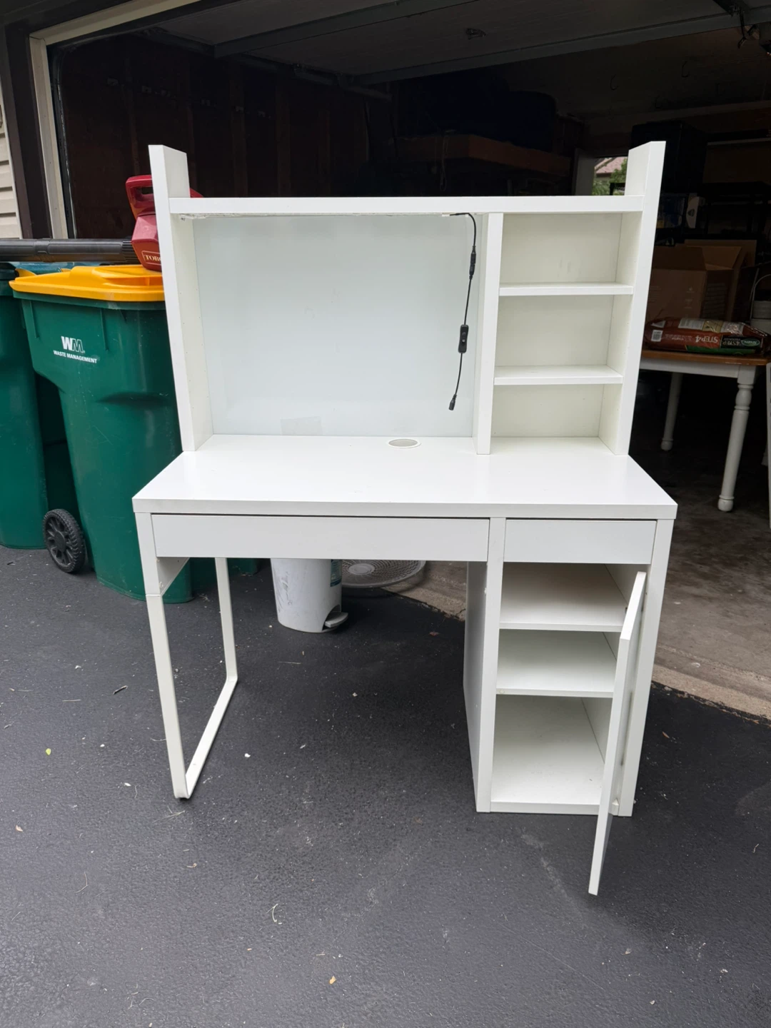 White Desk with Hutch and Shelving - photo 2