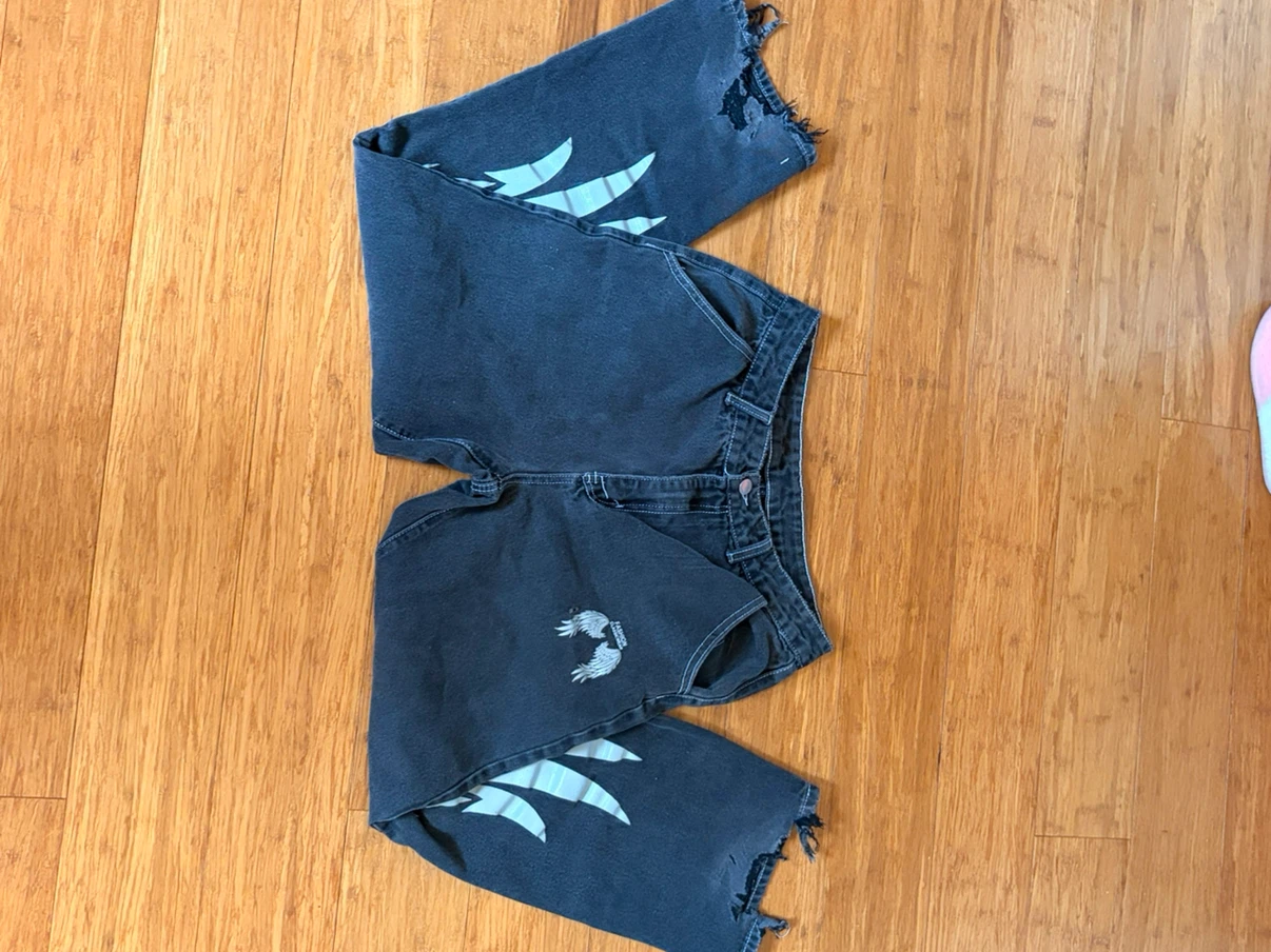Black Angel Wing Graphic Jeans - photo 3