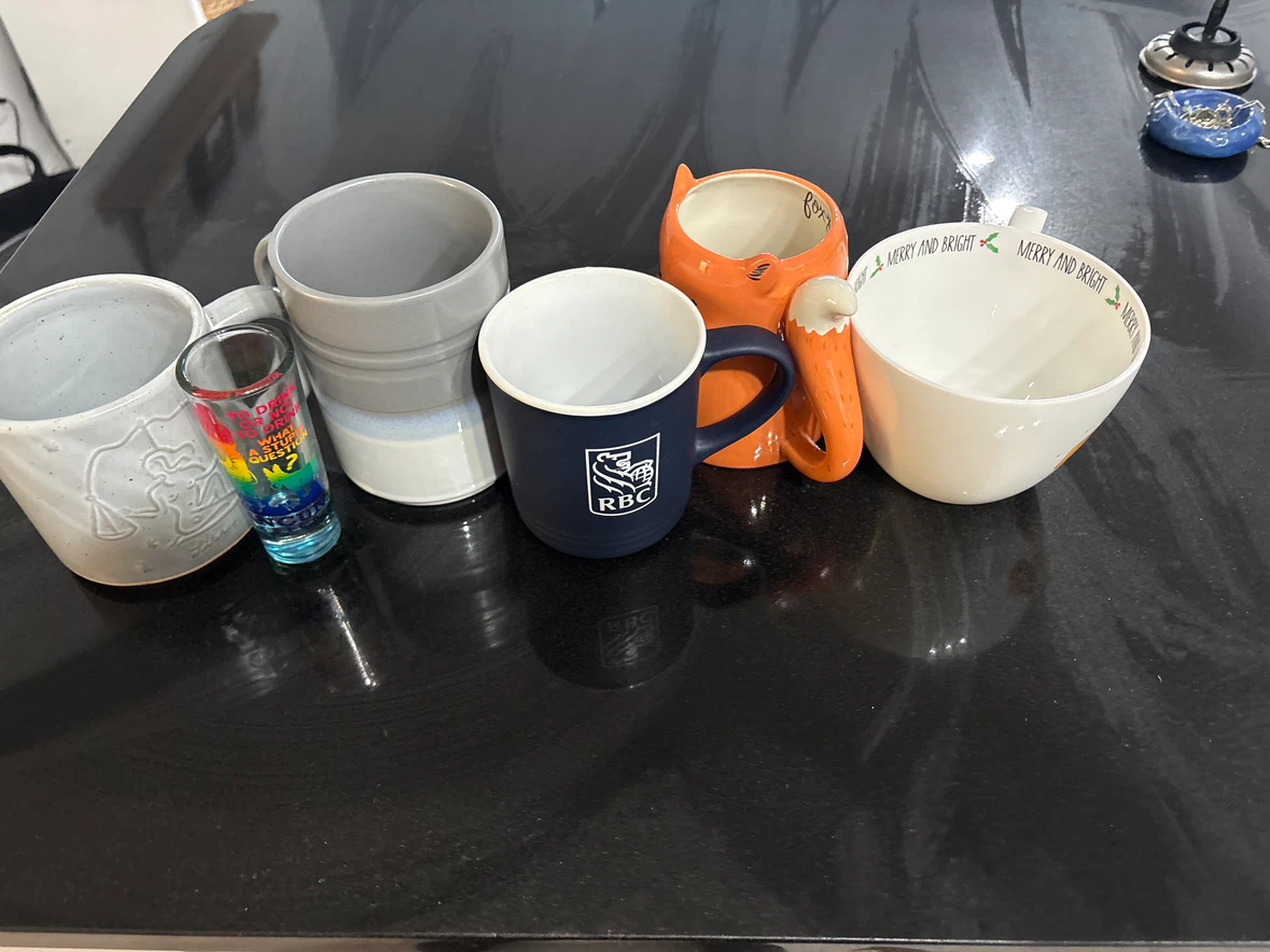 Free mugs and shot glass