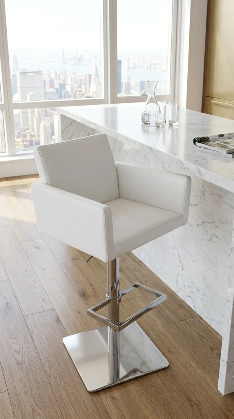 1 White Faux Leather Bar Stool