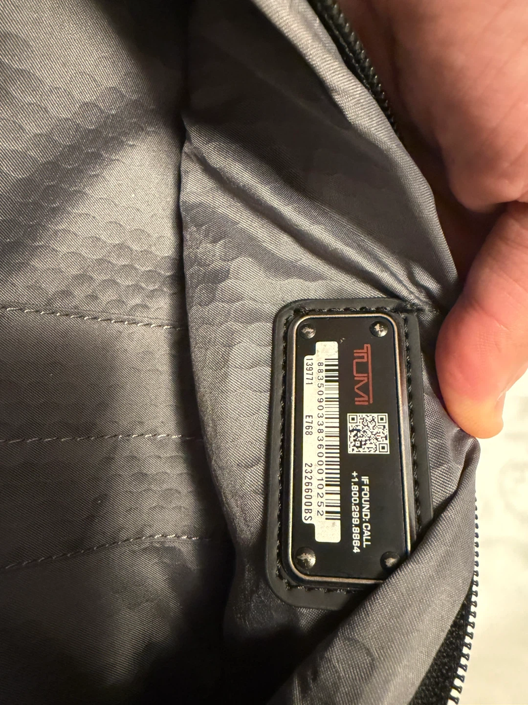 Unisex Tumi Sling Bag - photo 2