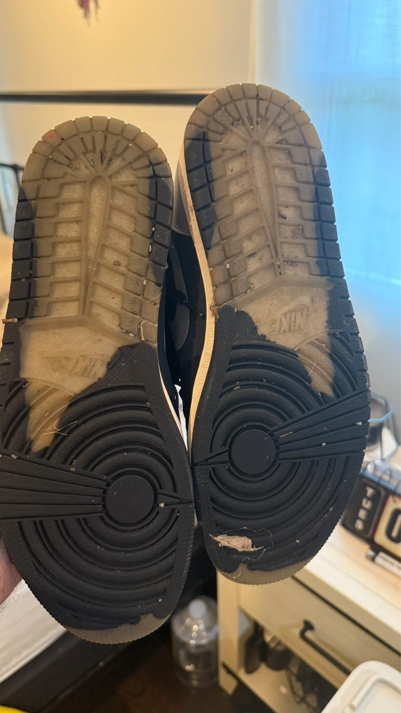 Air Jordan 1 Retro High OG "Light Smoke Grey" - photo 3