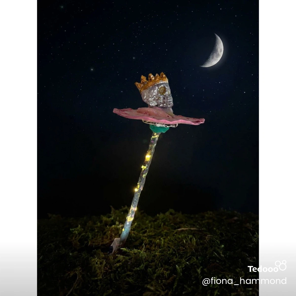 Handmade Fairy Wand with Lights and Crowned Skull