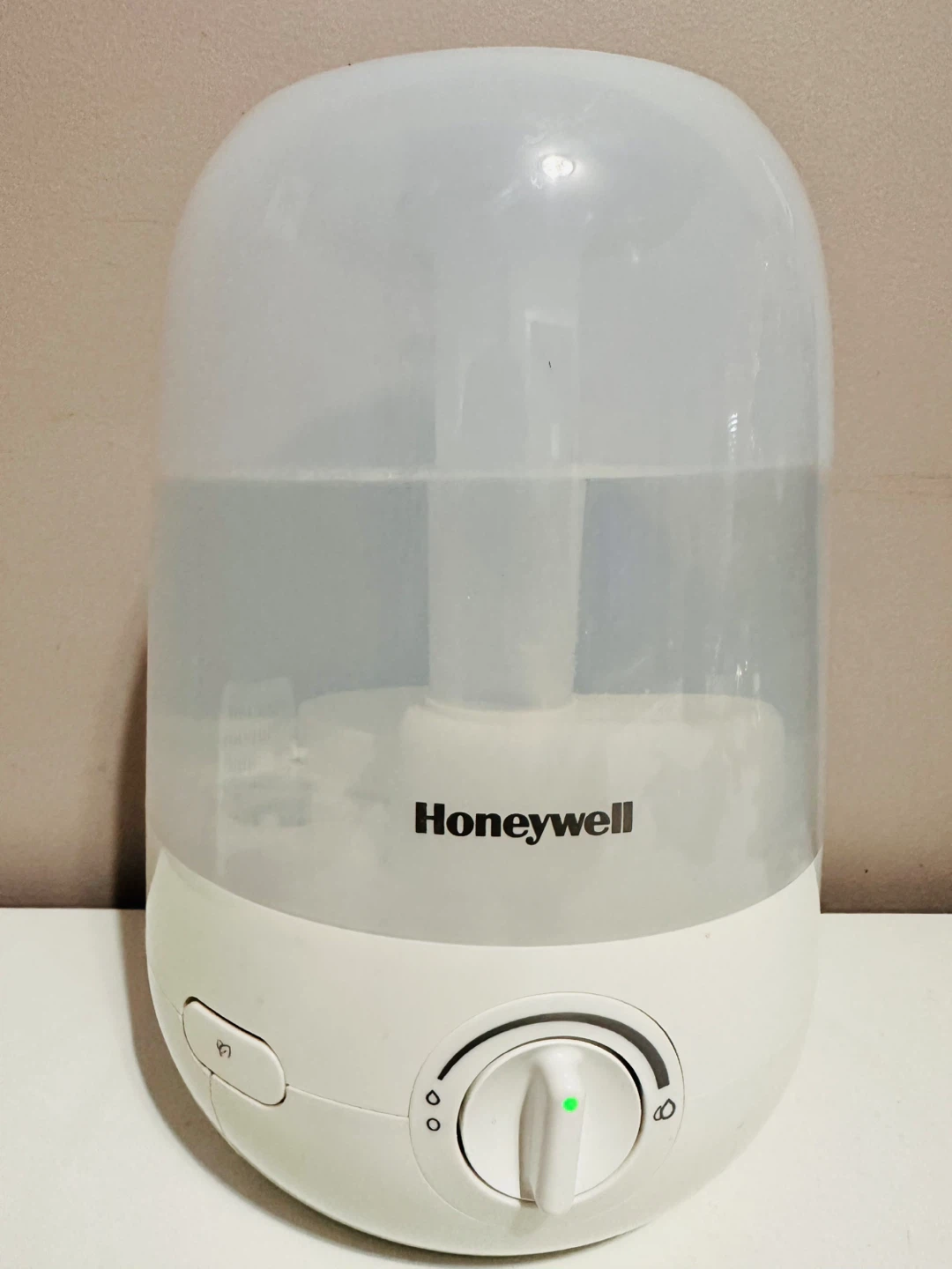 Honeywell Ultra Comfort Cool Mist Humidifier - photo 2